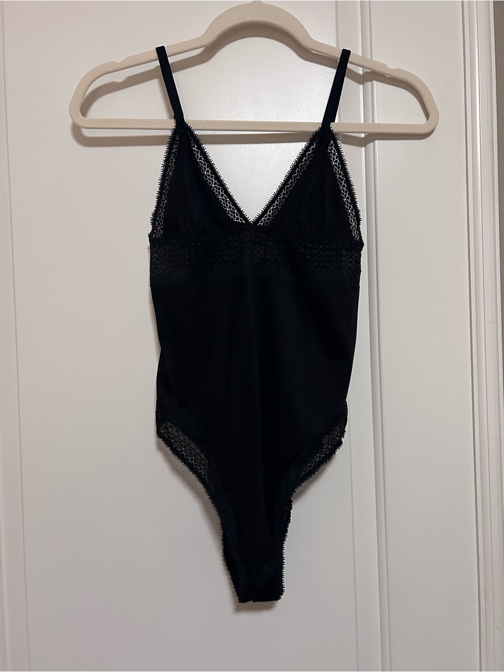 🫦💄🔥Victoria's Secret Black Lace-Trim Slip Bodysuit💋🖤🪩
